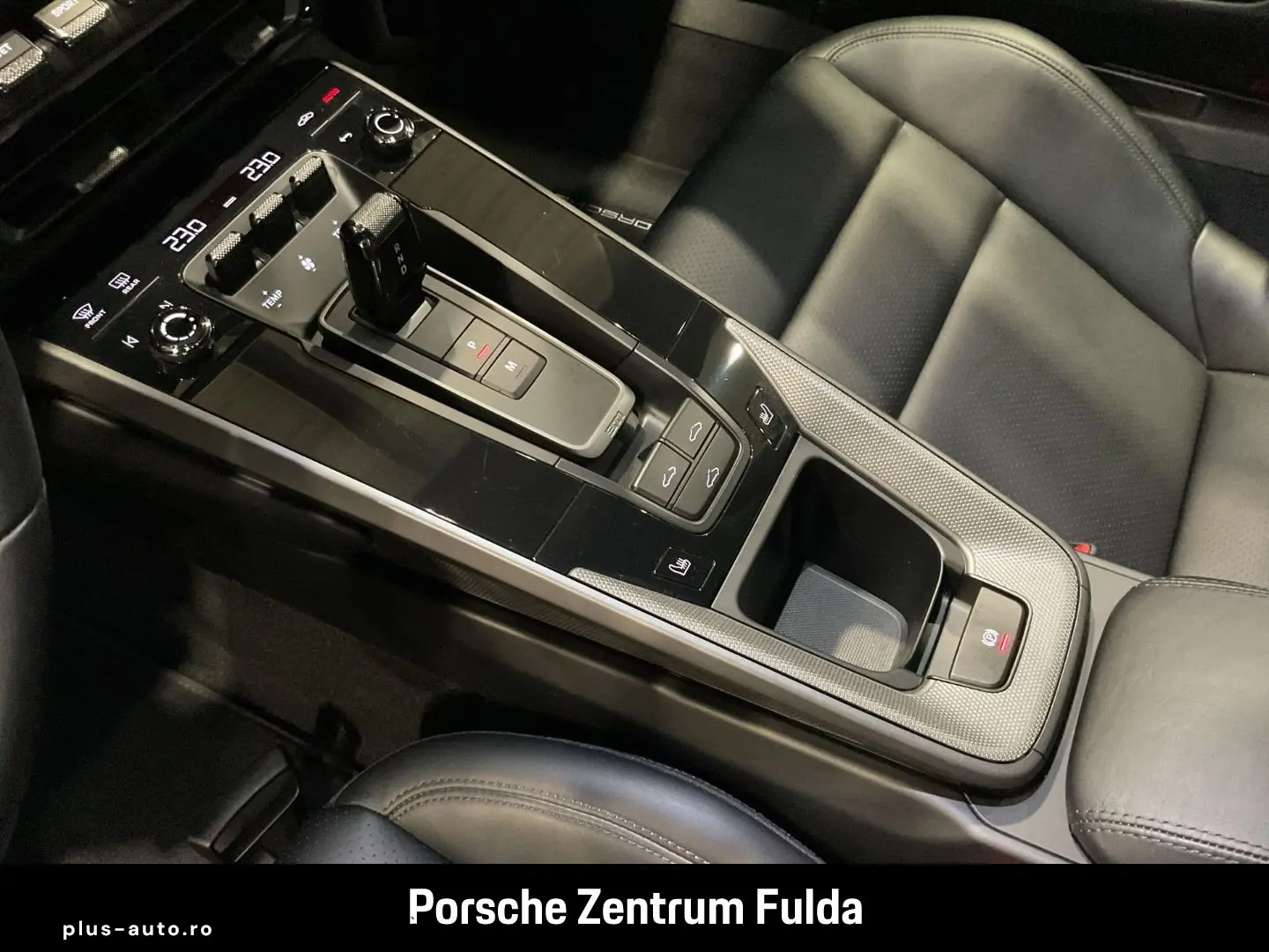 PORSCHE 992 911 Carrera S Sportabgas Rückfahrkamera BOSE