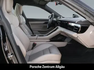PORSCHE Taycan GTS InnoDrive Surround-View BOSE 21-Zoll