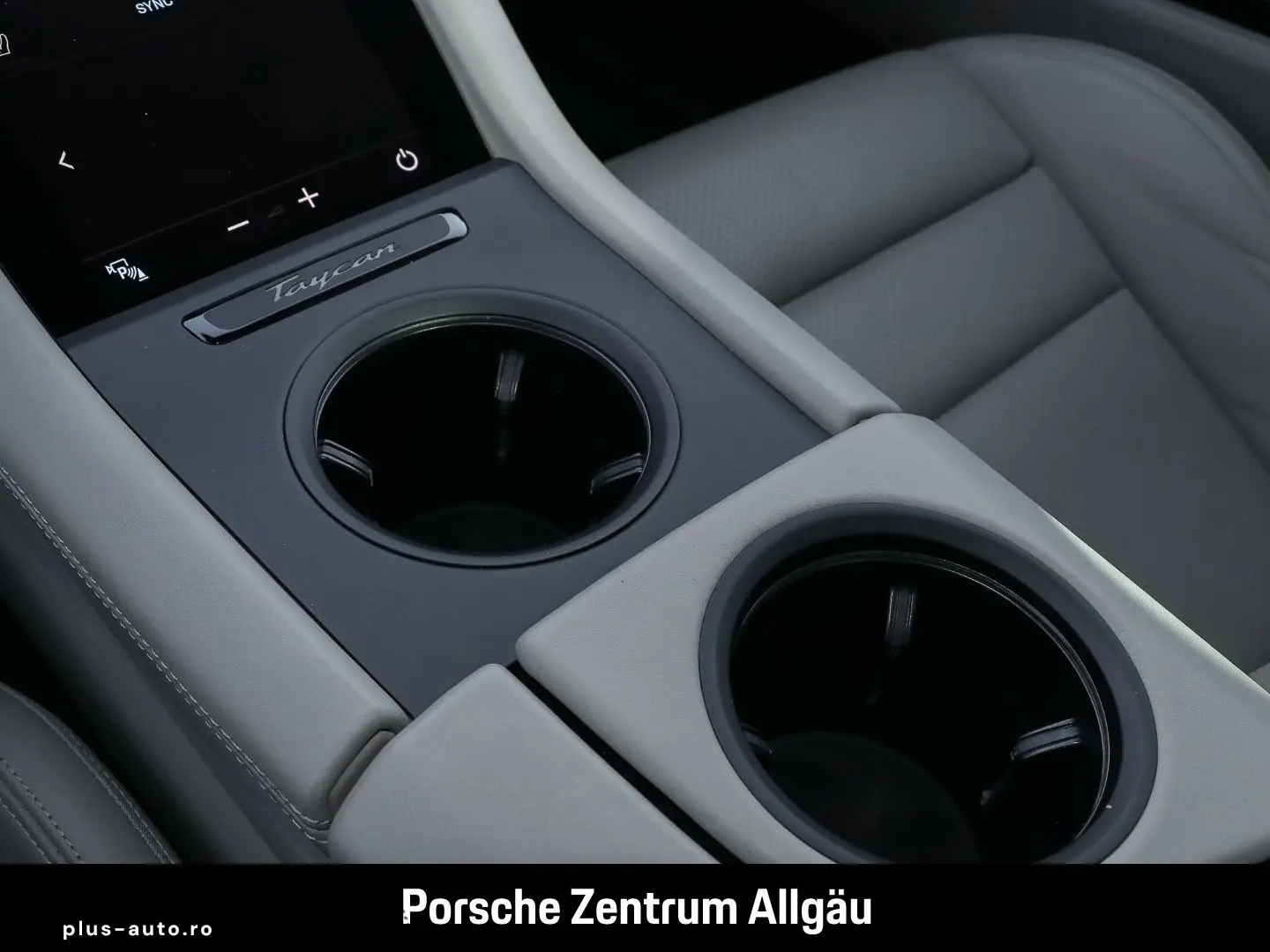 PORSCHE Taycan GTS InnoDrive Surround-View BOSE 21-Zoll