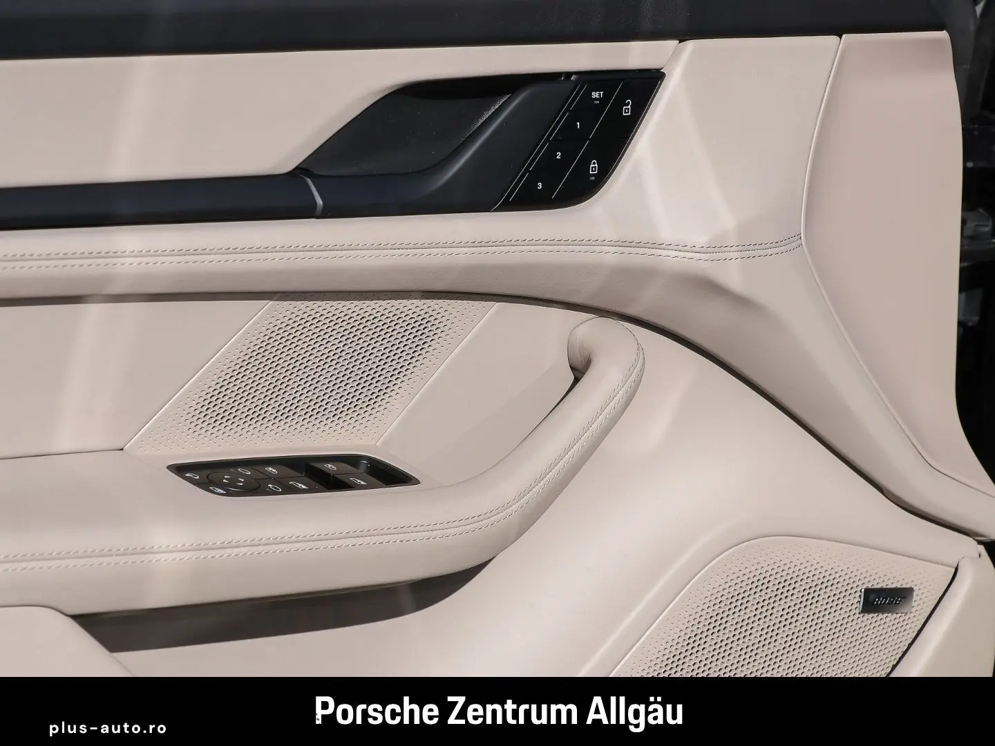 PORSCHE Taycan GTS InnoDrive Surround-View BOSE 21-Zoll