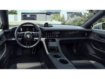 PORSCHE Taycan GTS BOSE Wärmepumpe Elektr.Ladeklappe Rem