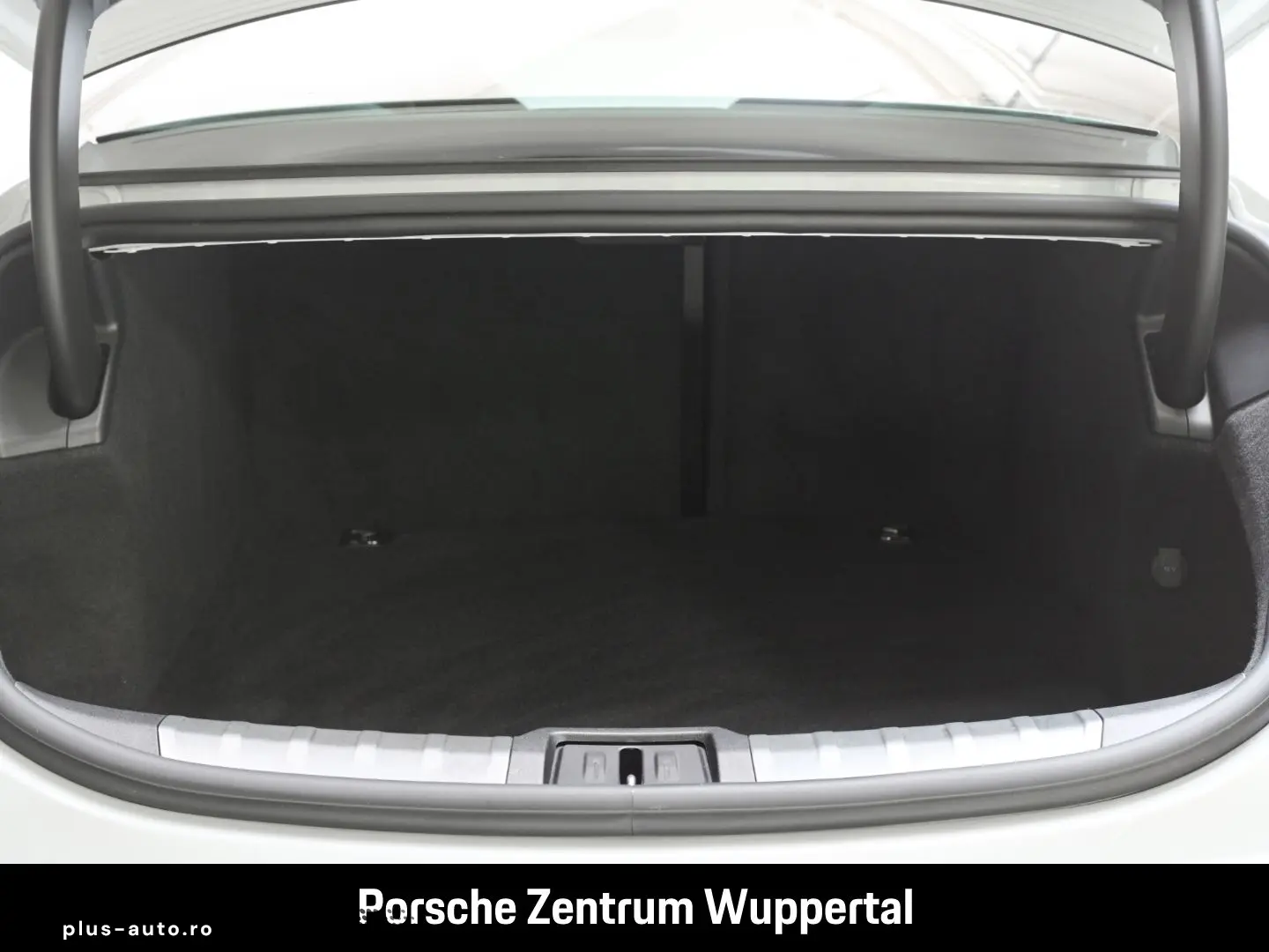 PORSCHE Taycan GTS Head-Up BOSE 21-Zoll Panoramadach