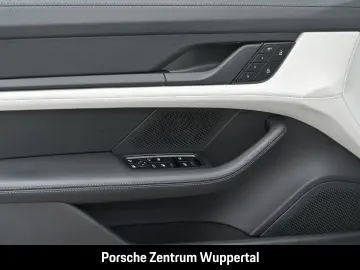 PORSCHE Taycan GTS Head-Up BOSE 21-Zoll Panoramadach