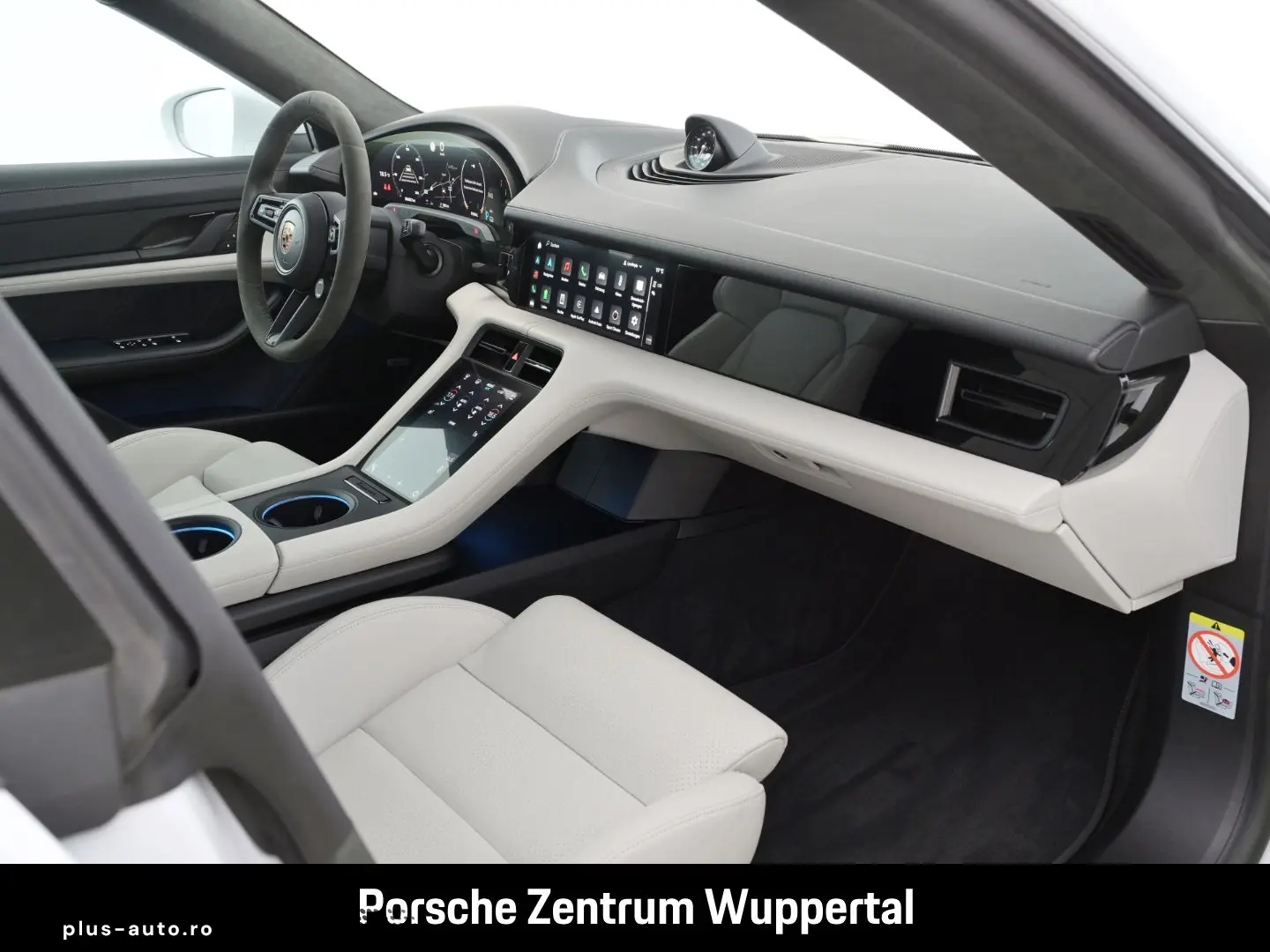 PORSCHE Taycan GTS Head-Up BOSE 21-Zoll Panoramadach