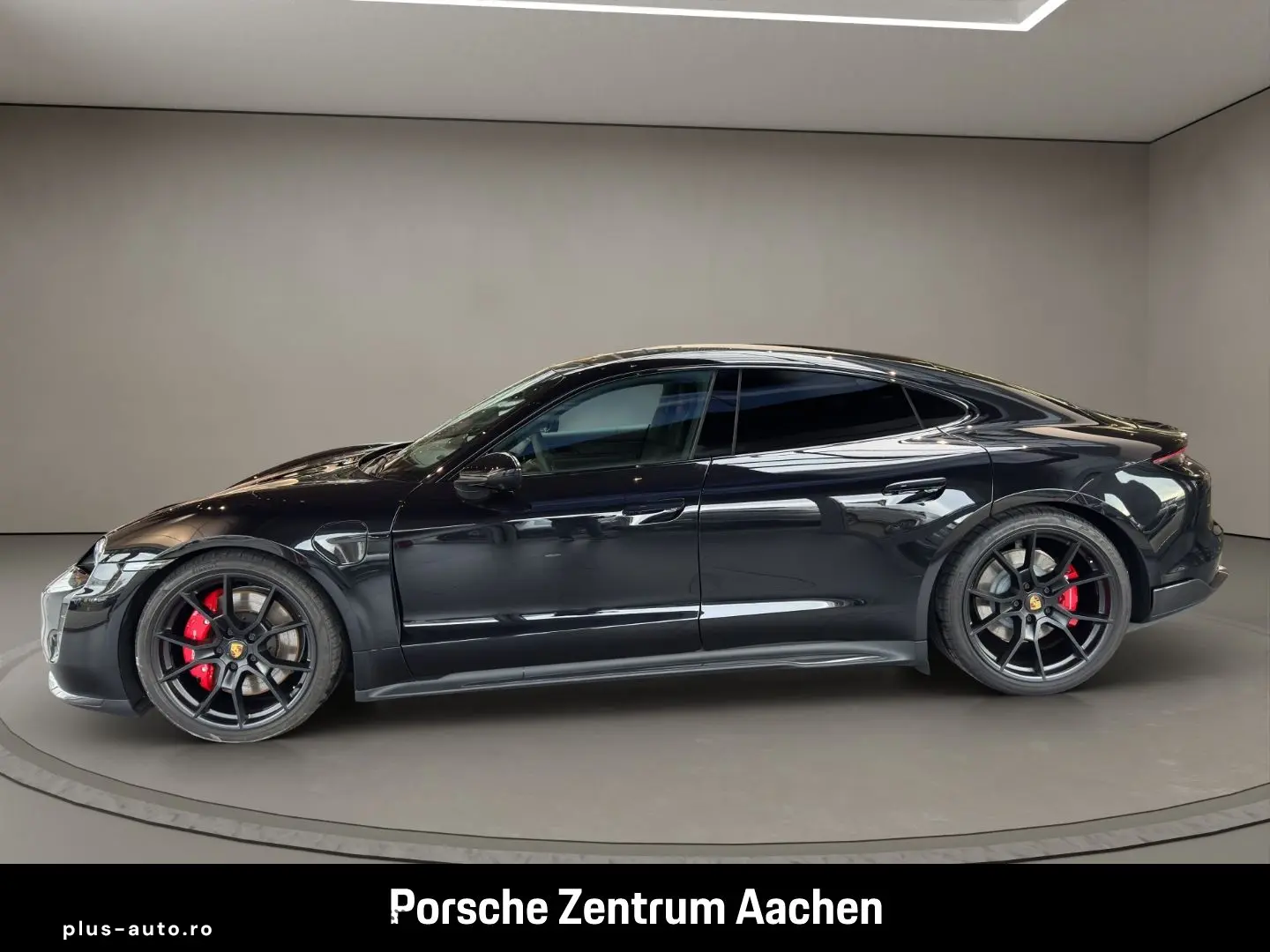 PORSCHE Taycan GTS Surround-View 21-Zoll Luftfederung