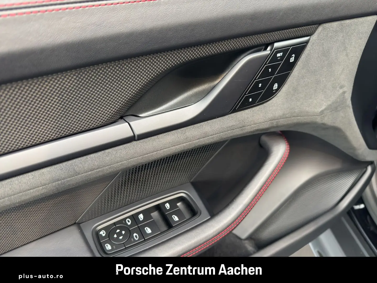PORSCHE Taycan GTS Surround-View 21-Zoll Luftfederung
