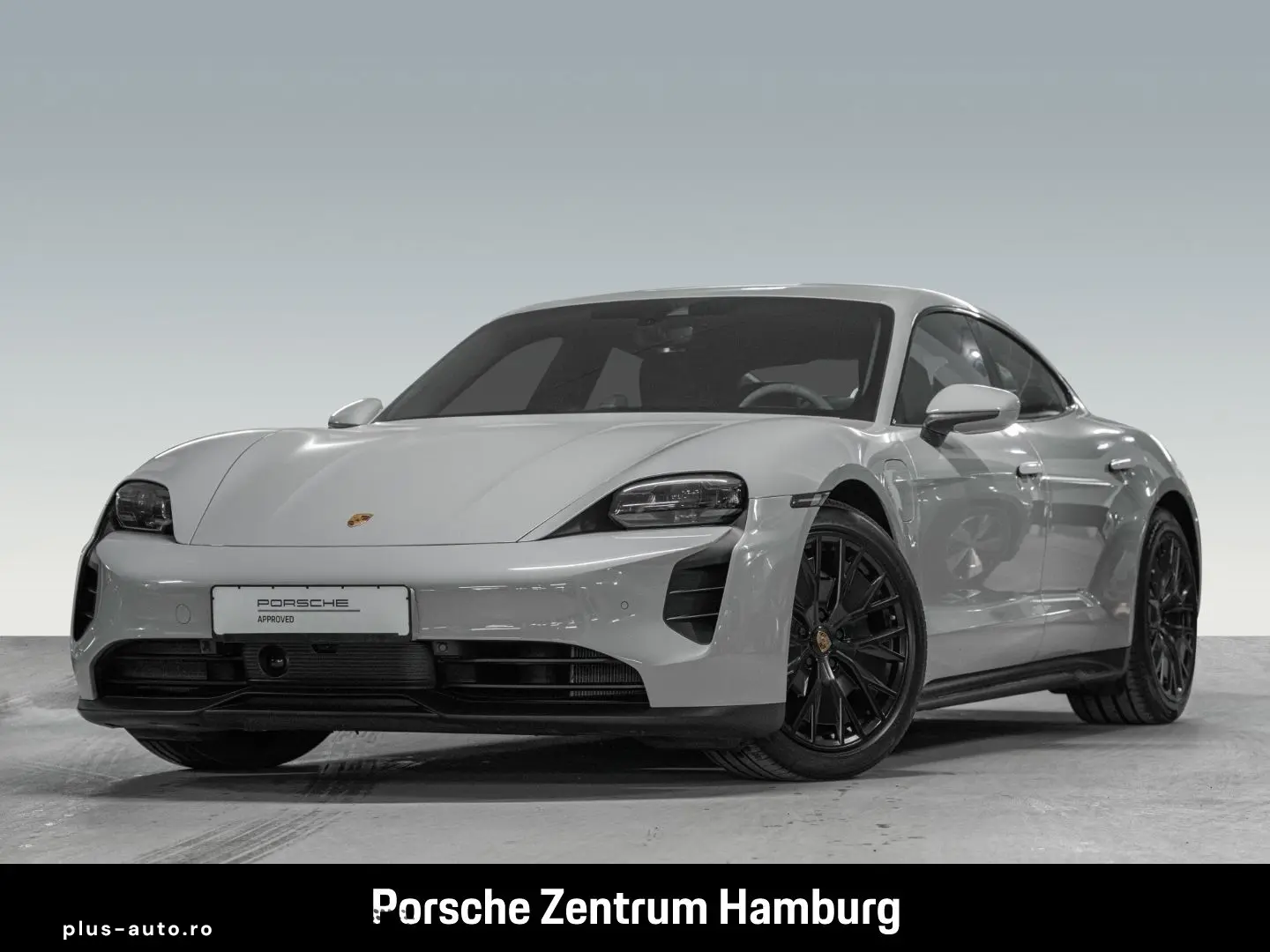 PORSCHE Taycan GTS  InnoDrive Komfortzugang ParkAssisten