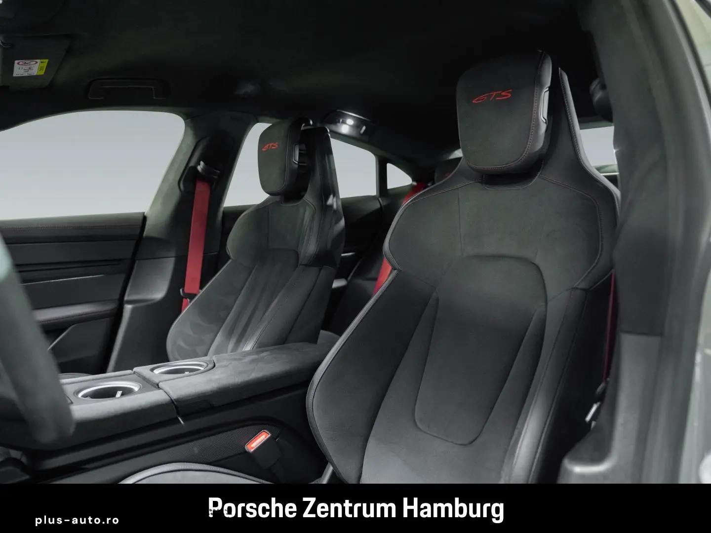 PORSCHE Taycan GTS  InnoDrive Komfortzugang ParkAssisten