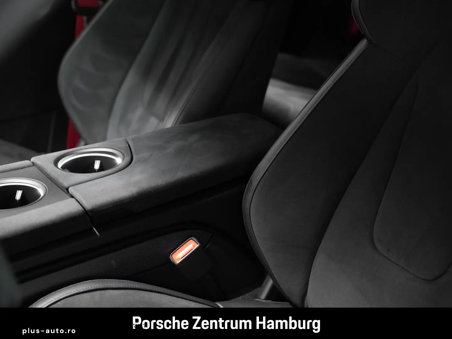 PORSCHE Taycan GTS  InnoDrive Komfortzugang ParkAssisten