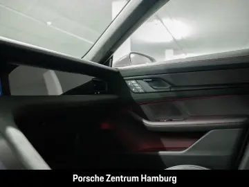 PORSCHE Taycan GTS  InnoDrive Komfortzugang ParkAssisten