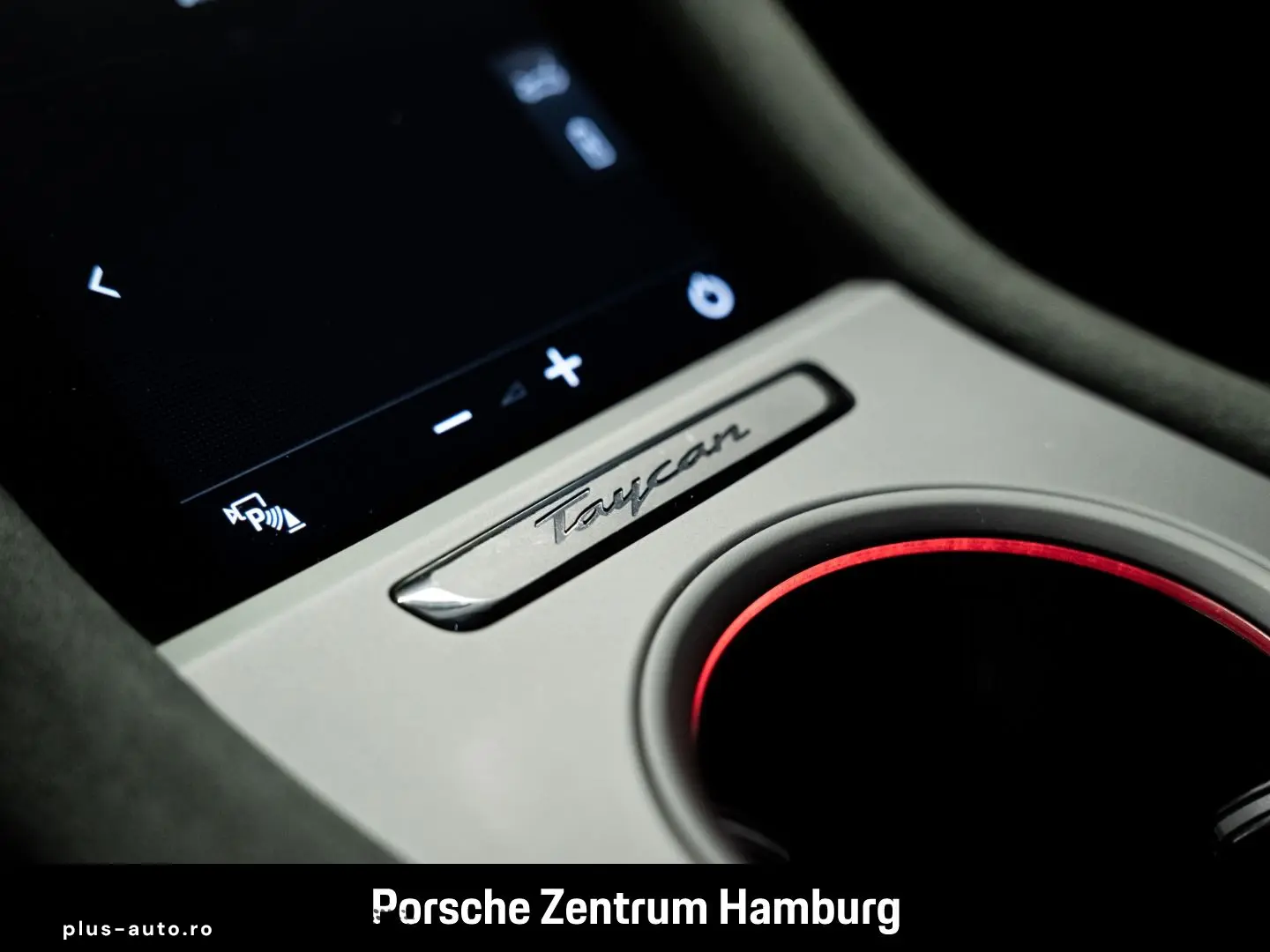 PORSCHE Taycan GTS  InnoDrive Komfortzugang ParkAssisten