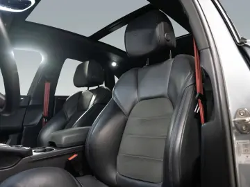 PORSCHE Macan GTS Abstandsregeltempostat Sport Chrono