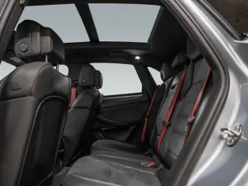 PORSCHE Macan GTS Abstandsregeltempostat Sport Chrono