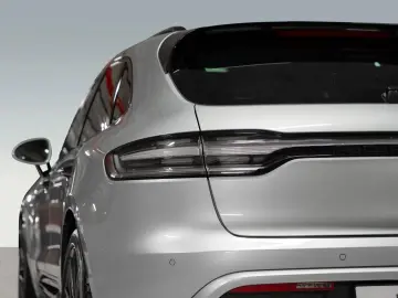 PORSCHE Macan GTS Abstandsregeltempostat Sport Chrono