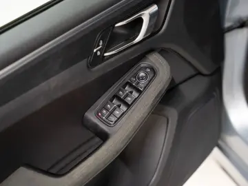 PORSCHE Macan GTS Abstandsregeltempostat Sport Chrono