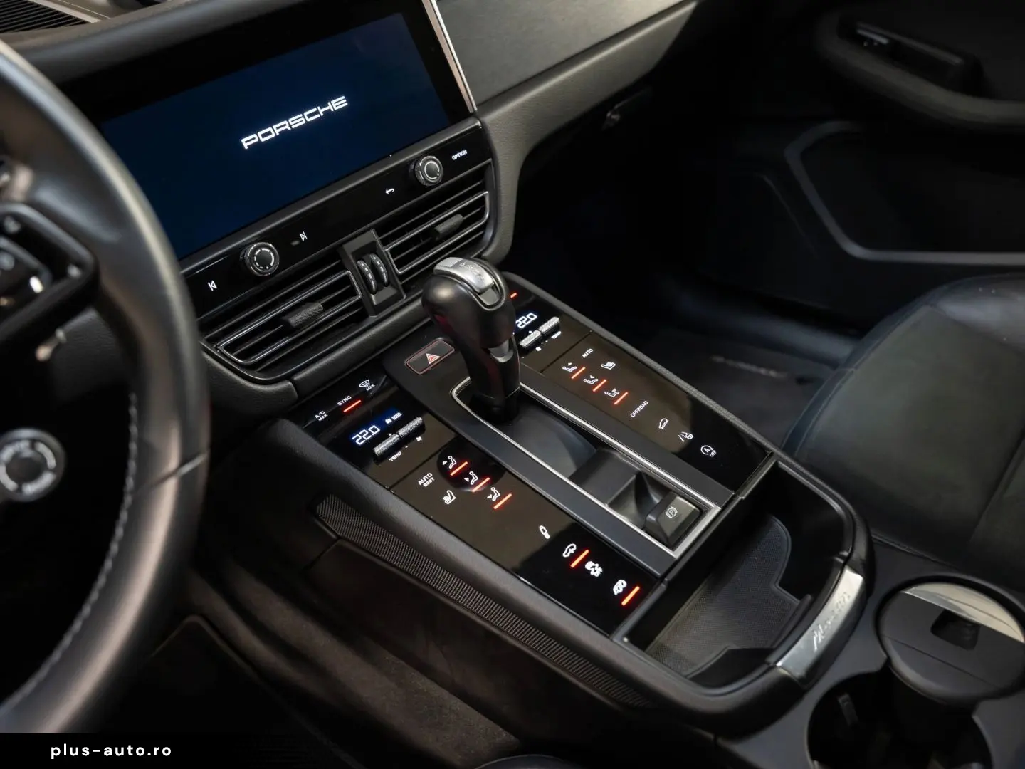 PORSCHE Macan GTS Abstandsregeltempostat Sport Chrono