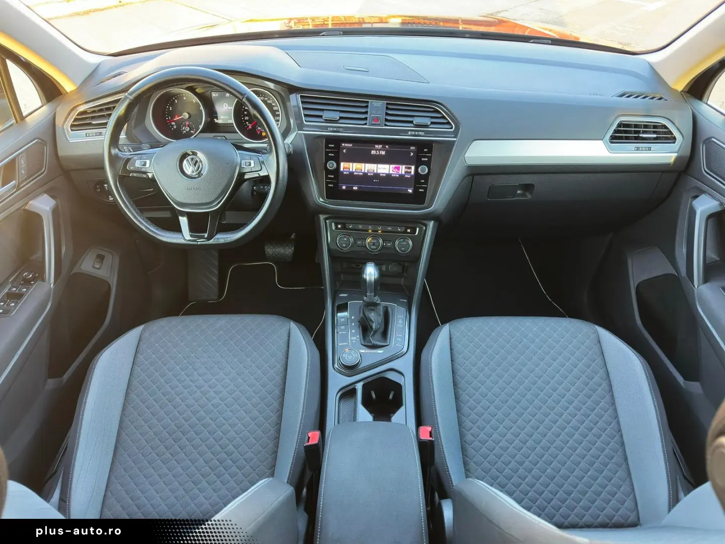 Volkswagen Tiguan 4Motion DSG  R-LINE