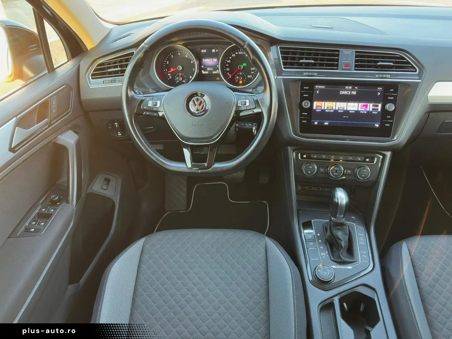 Volkswagen Tiguan 4Motion DSG  R-LINE