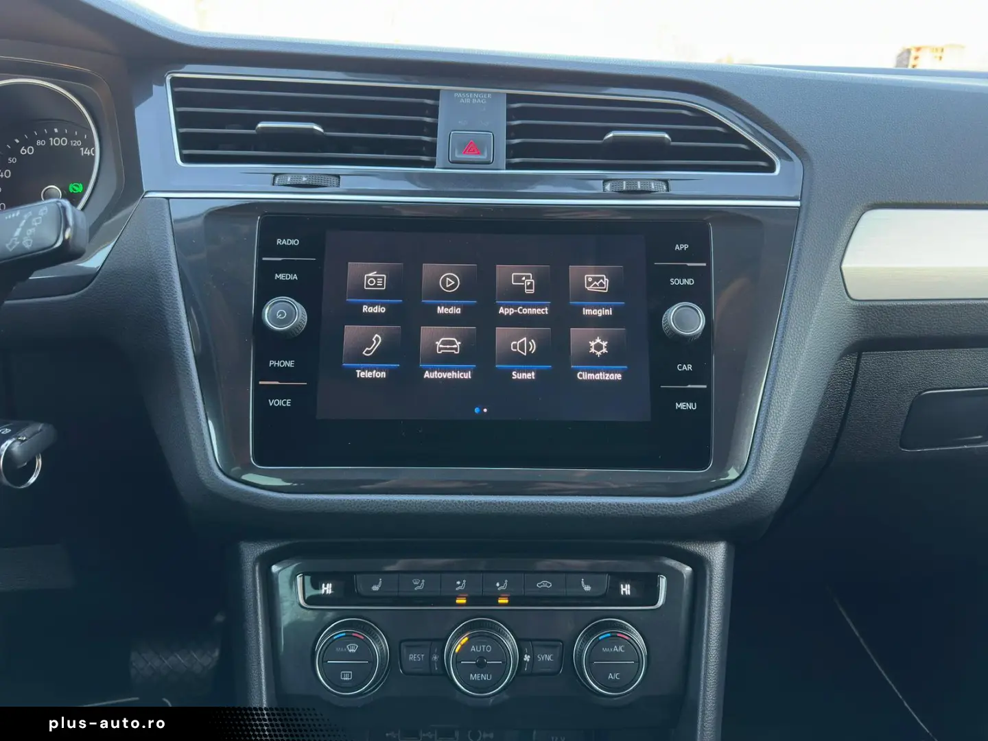 Volkswagen Tiguan 4Motion DSG  R-LINE