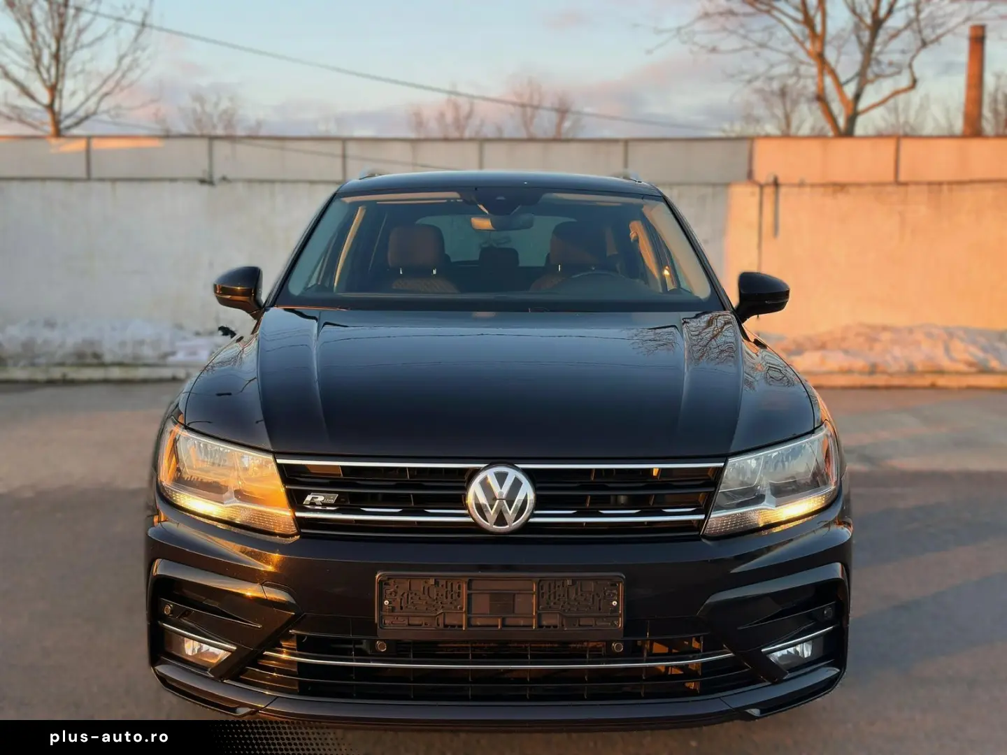 Volkswagen Tiguan 4Motion DSG  R-LINE