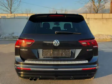 Volkswagen Tiguan 4Motion DSG  R-LINE
