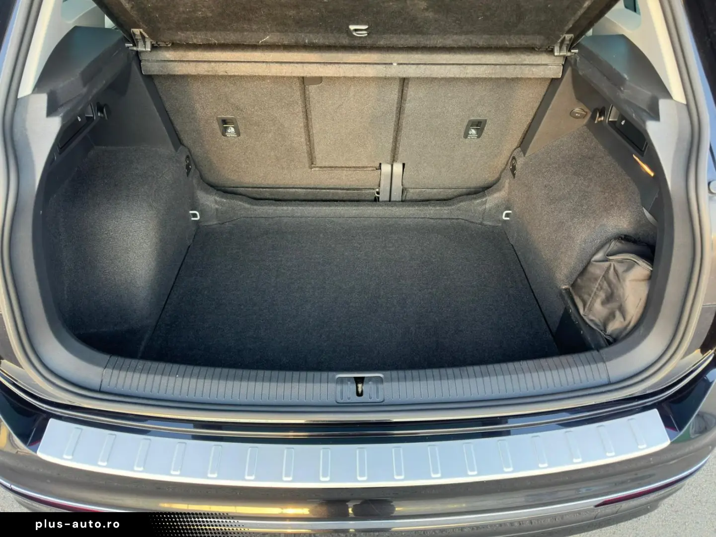 Volkswagen Tiguan 4Motion DSG  R-LINE