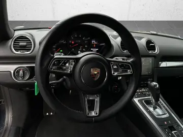 PORSCHE Boxster GTS 4.0 718 SHZ BOSE Lenkradheizung