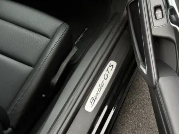 PORSCHE Boxster GTS 4.0 718 SHZ BOSE Lenkradheizung