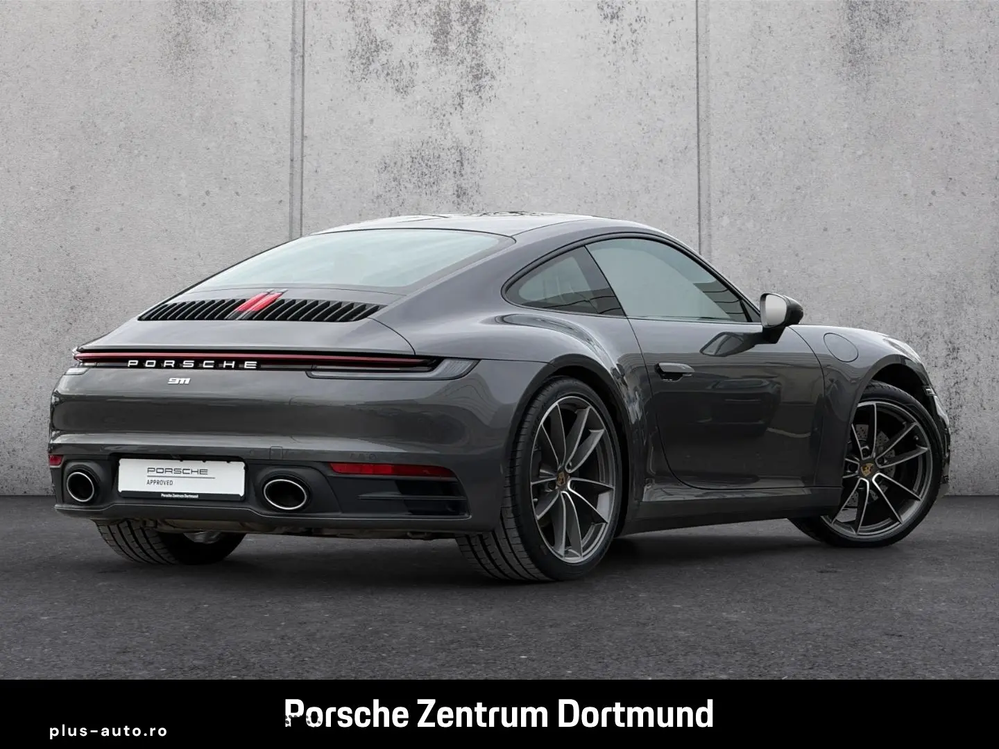 PORSCHE 992 911 Carrera Sportabgas Surround-View BOSE