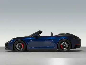 PORSCHE 992 Carrera GTS Cabriolet BOSE Hinterachslenkung