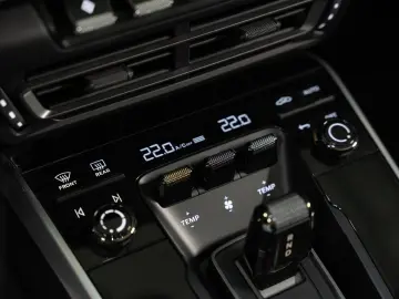 PORSCHE 992 Carrera GTS Cabriolet BOSE Hinterachslenkung