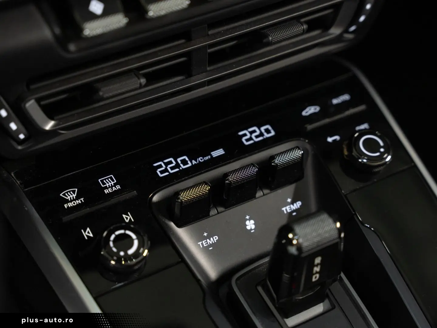 PORSCHE 992 Carrera GTS Cabriolet BOSE Hinterachslenkung