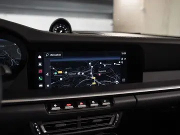 PORSCHE 992 Carrera GTS Cabriolet BOSE Hinterachslenkung