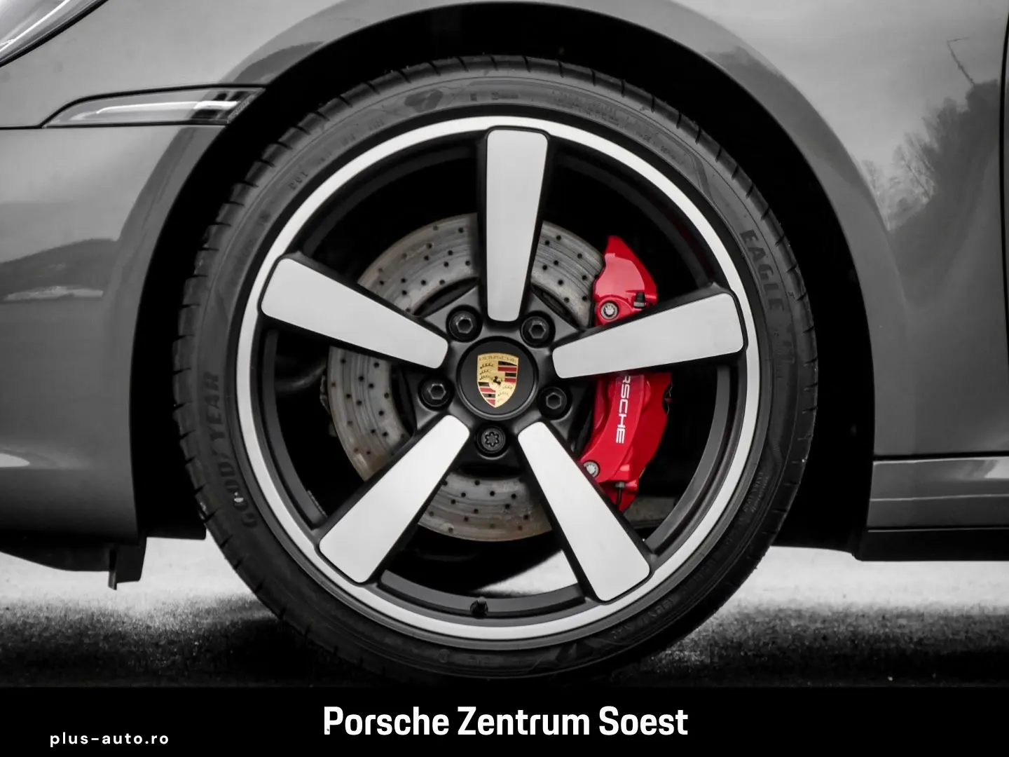 PORSCHE 992 Carrera S 21-Zoll PDLS  ParkAssistent BOSE