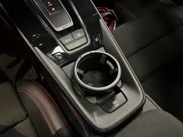 PORSCHE 992 911 Carrera 4 GTS APPROVED 2028 BOSE SP.ABGA