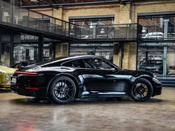 PORSCHE 992 911 Carrera GTS BOSE  CARBON  PANO  360 CAM