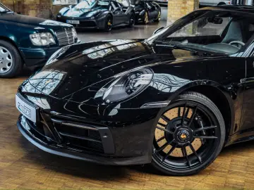 PORSCHE 992 911 Carrera GTS BOSE  CARBON  PANO  360 CAM