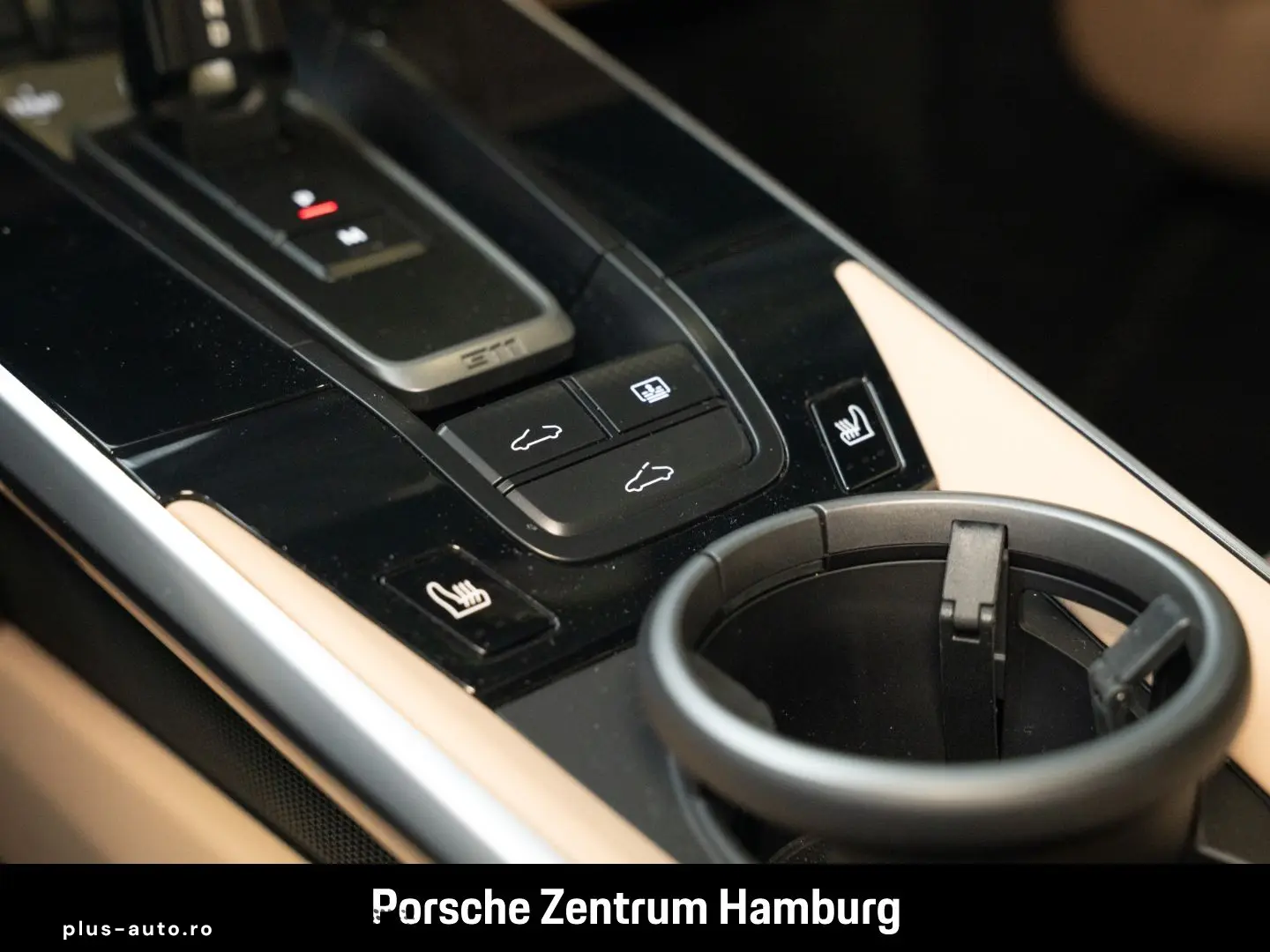 PORSCHE 992 (911) Carrera 4S Sportabgas. SportDesign