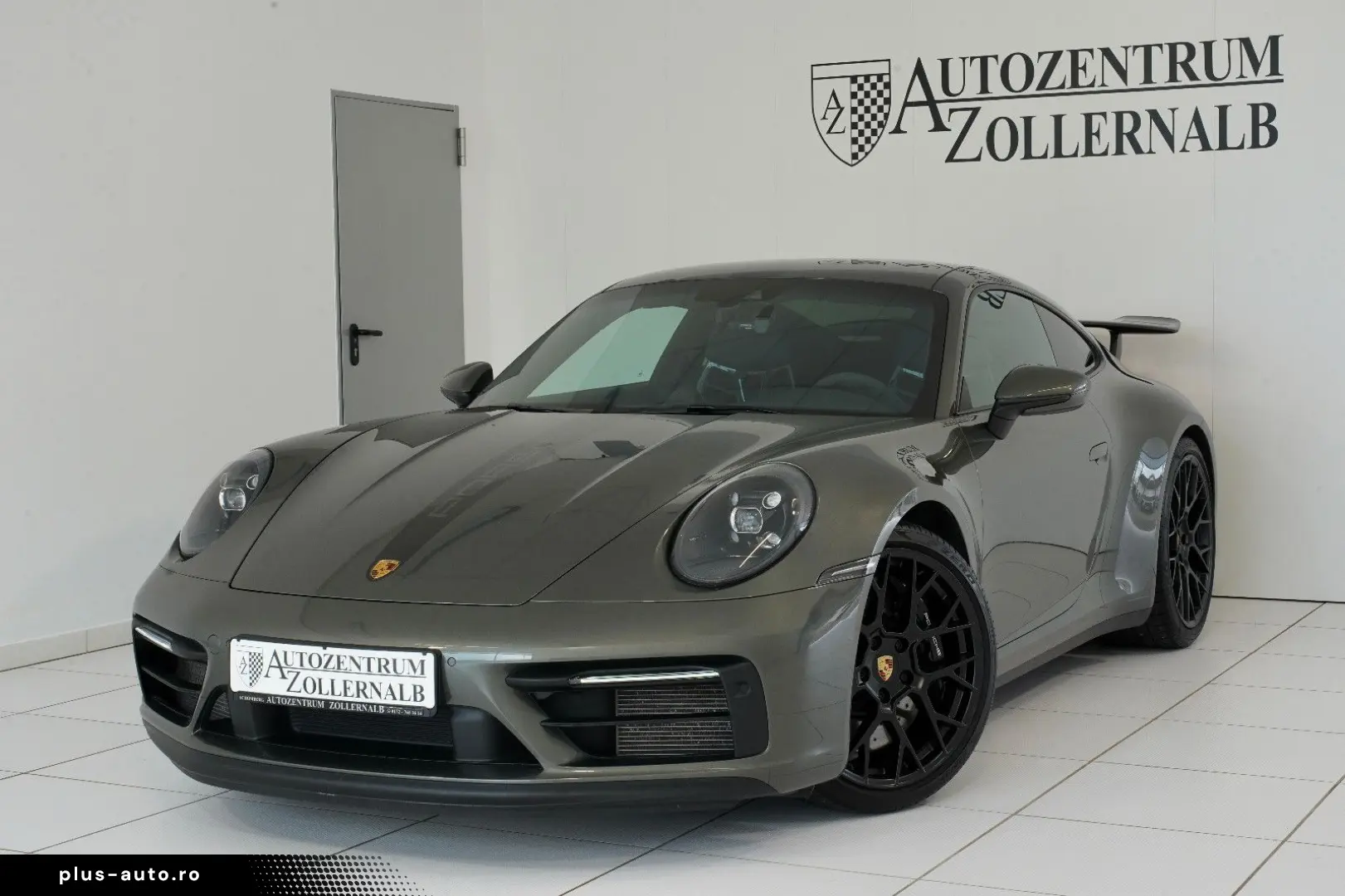 PORSCHE 992 GTS  AERO-KIT VOLL-SCHALE AVENTURIN-GRÜN