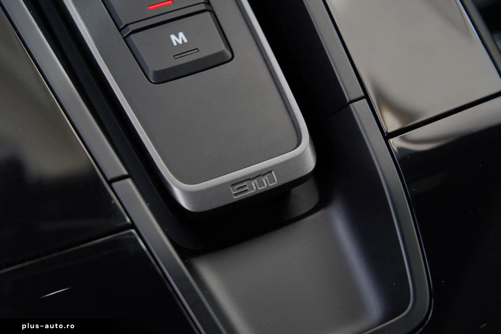 PORSCHE 992 GTS  AERO-KIT VOLL-SCHALE AVENTURIN-GRÜN