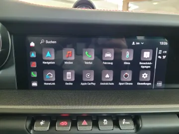 PORSCHE 992 Carrera 4 GTS  Lift Vierrad-Lenk. Burmester