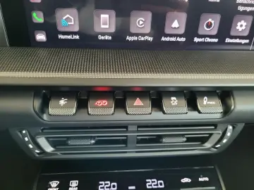 PORSCHE 992 Carrera 4 GTS  Lift Vierrad-Lenk. Burmester