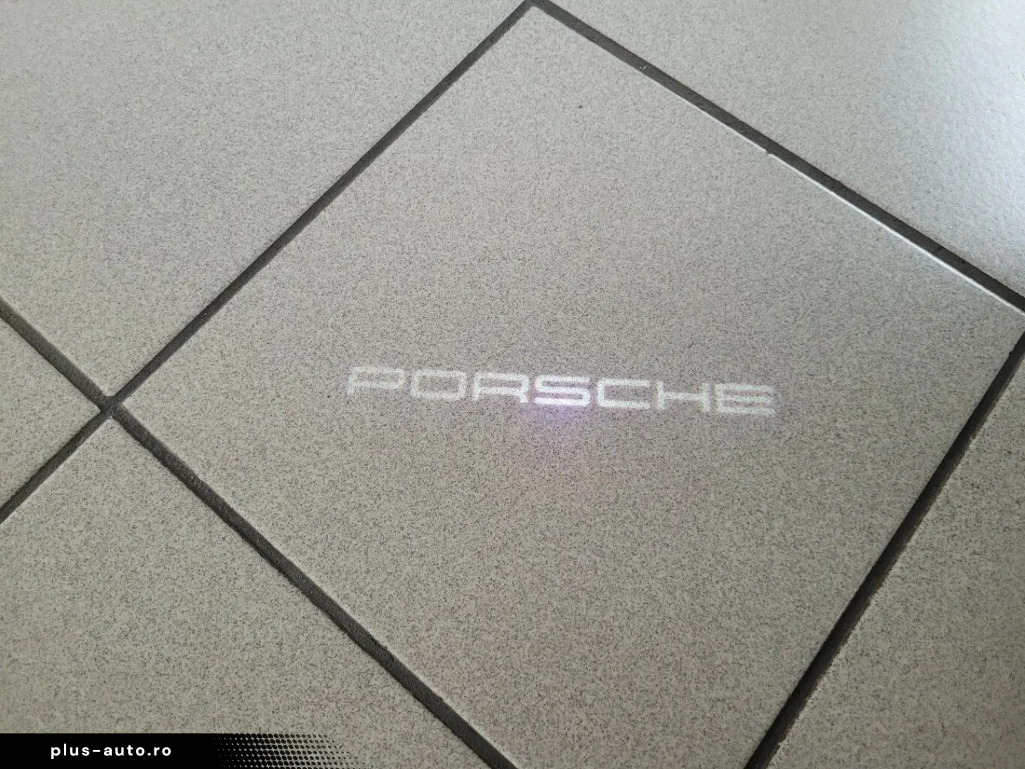 PORSCHE 992 Carrera 4 GTS  Lift Vierrad-Lenk. Burmester