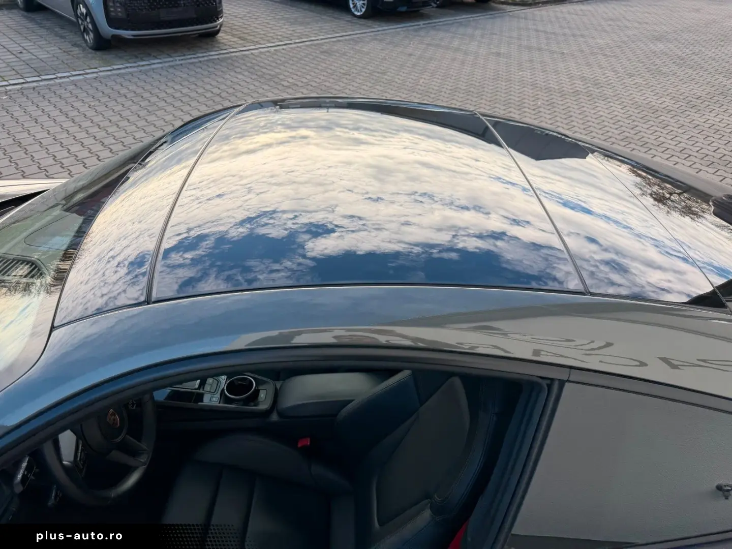 PORSCHE 911 992 Carrera 4 Gts mit Aero Kit Lift Glasdach