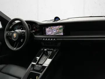 PORSCHE 992 911 Carrera 4 GTS Schiebe- Hubdach BOSE 360