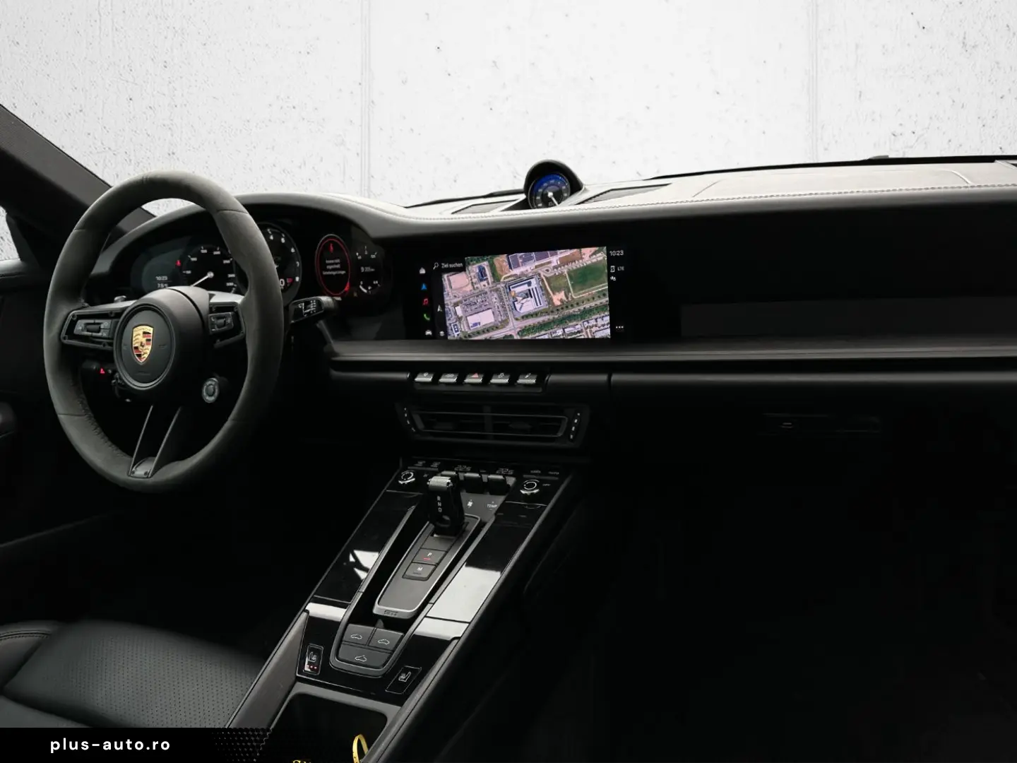 PORSCHE 992 911 Carrera 4 GTS Schiebe- Hubdach BOSE 360