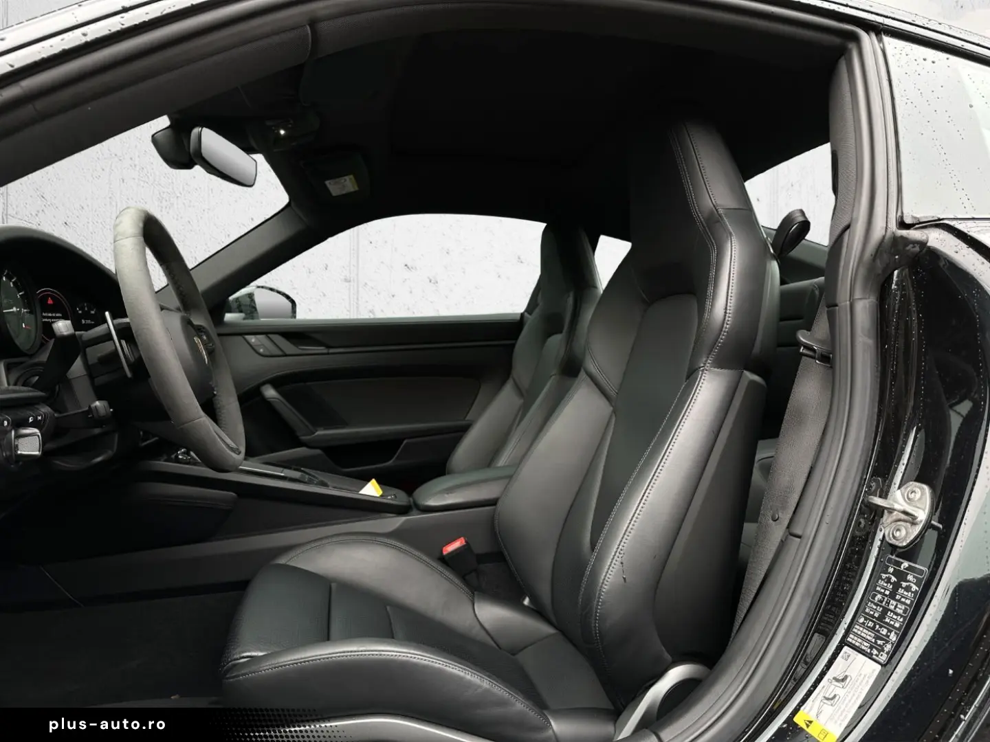 PORSCHE 992 911 Carrera 4 GTS Schiebe- Hubdach BOSE 360