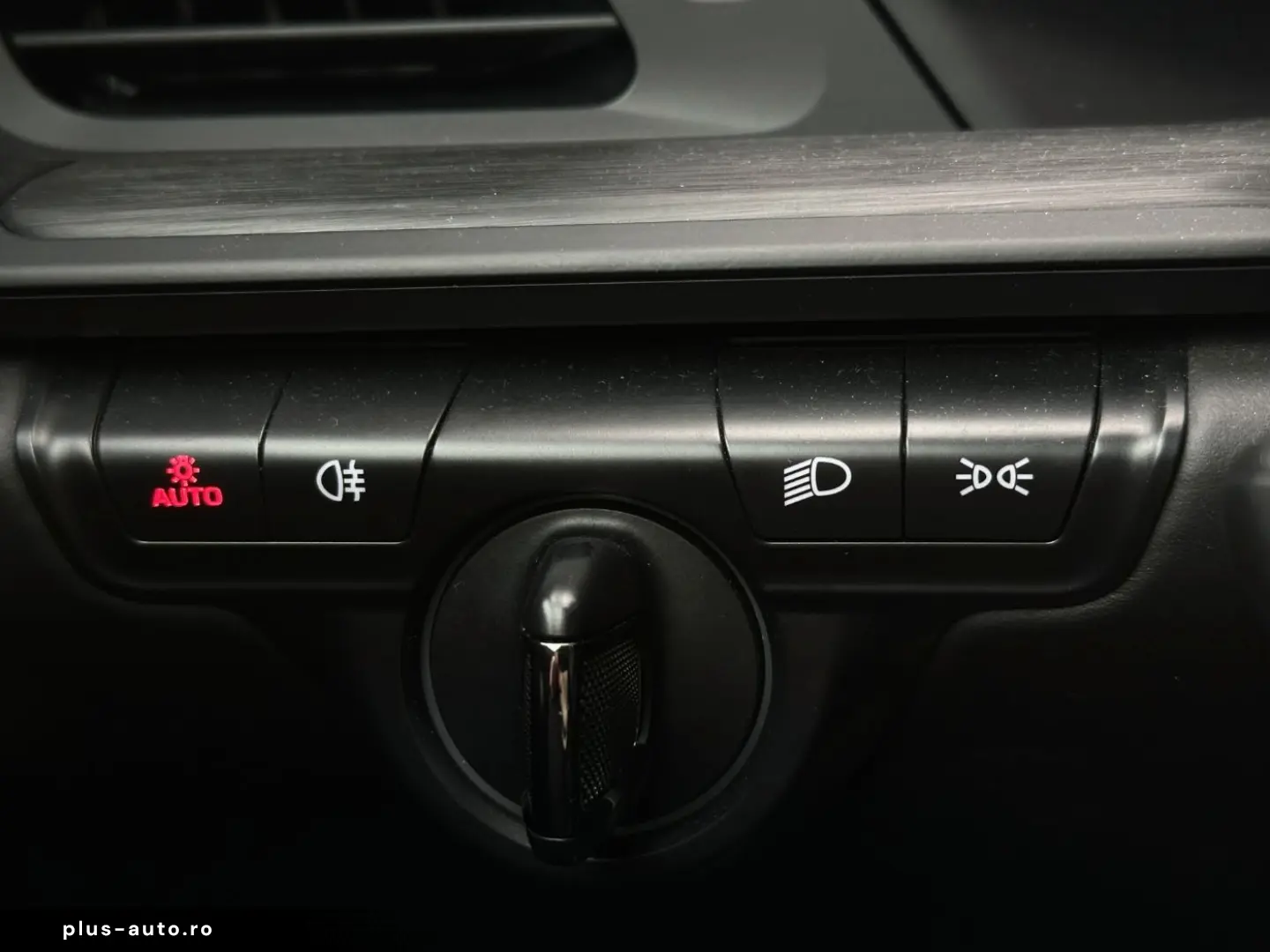 PORSCHE 992 911 Carrera 4 GTS Schiebe- Hubdach BOSE 360