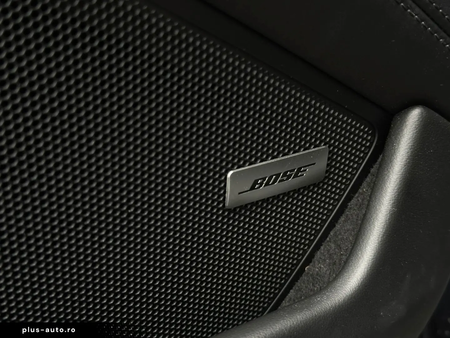 PORSCHE 992 911 Carrera 4 GTS Schiebe- Hubdach BOSE 360