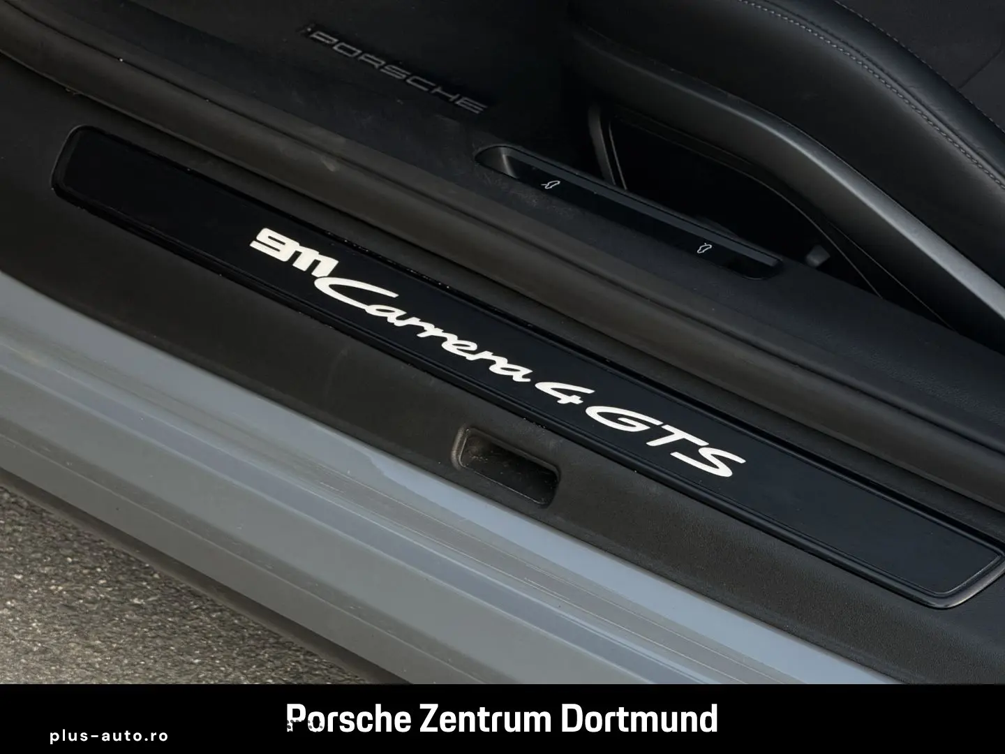 PORSCHE 992 911 Carrera 4 GTS Cabriolet LED-Matrix BOSE